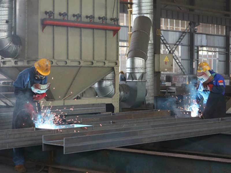 Welded H-Beams vs Box Columns: How We Help You Make the Right Choice For Your Industrial Project？