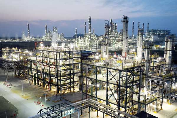 Chemical Plant Industrial Complex